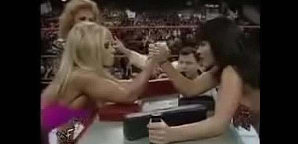  Terri vs The Kat in an Arm Wrestling contest.